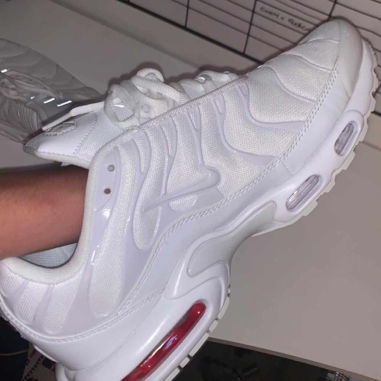 Nike tn White rozmiar 42