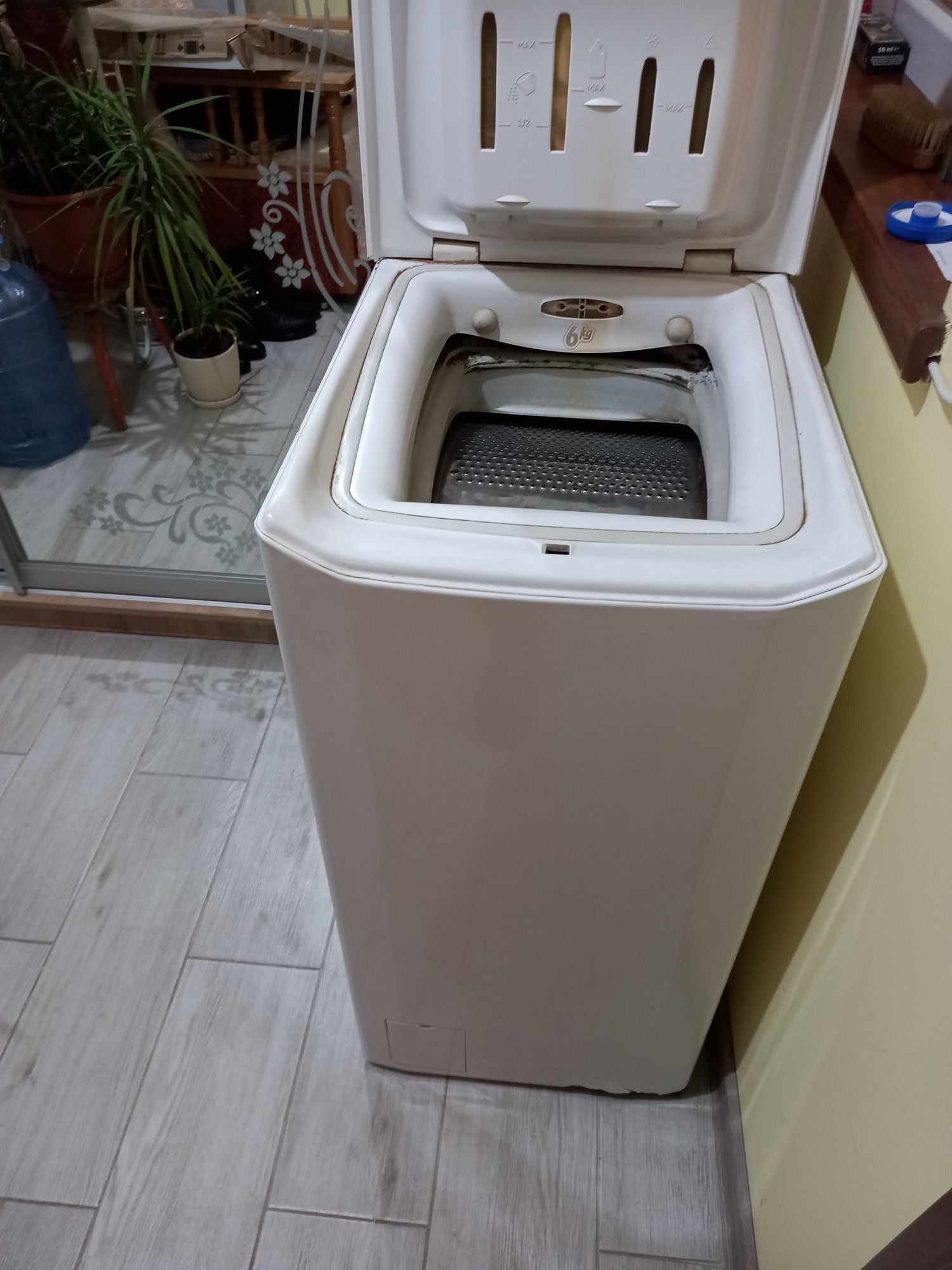 Продаж пральної машинки - автомат