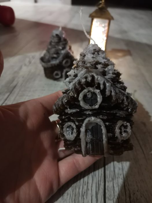 Świeczka zapachowa domek święta choinką