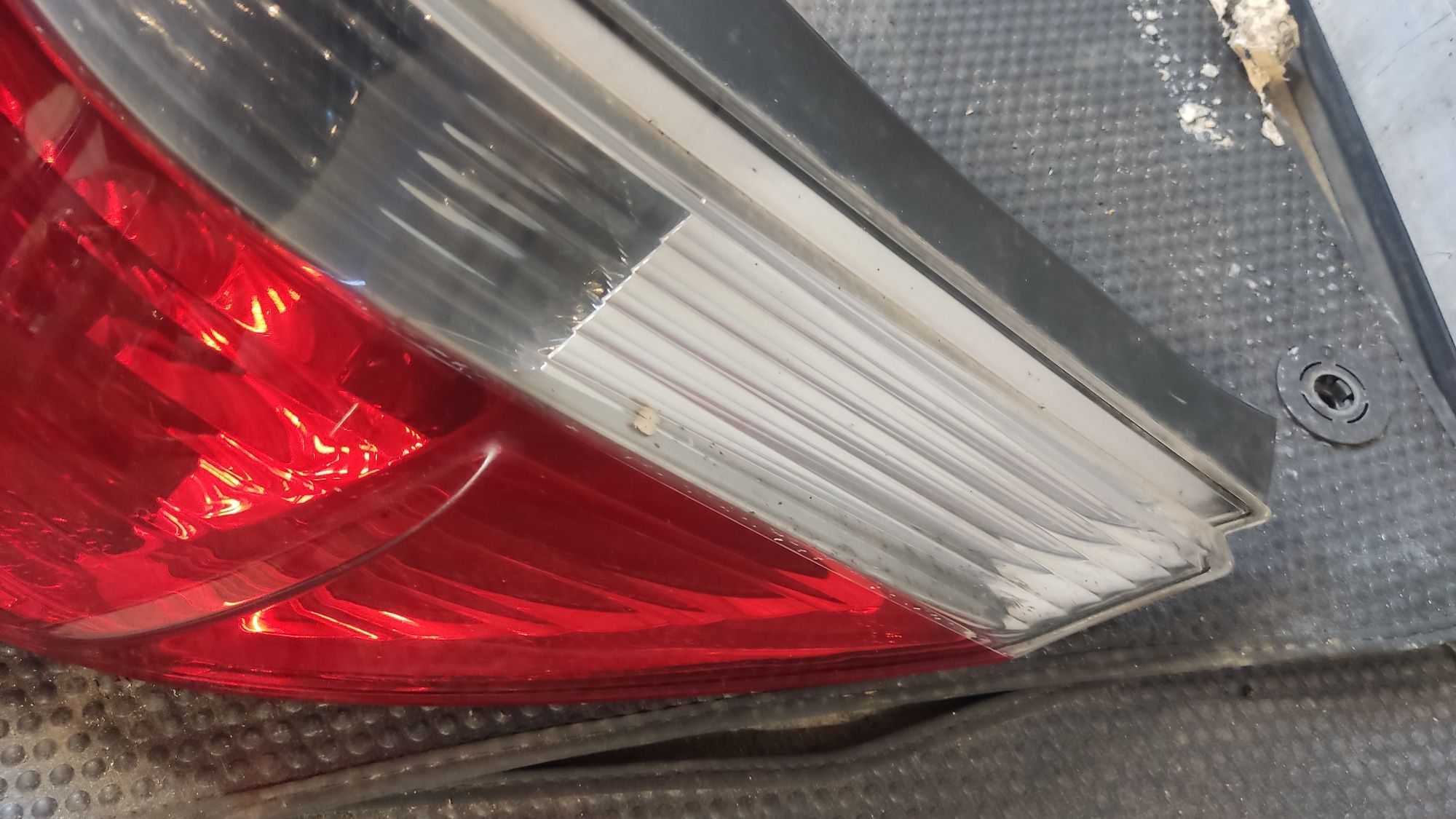 Lampa tył tylna prawa BMW E60 sedan przedlift