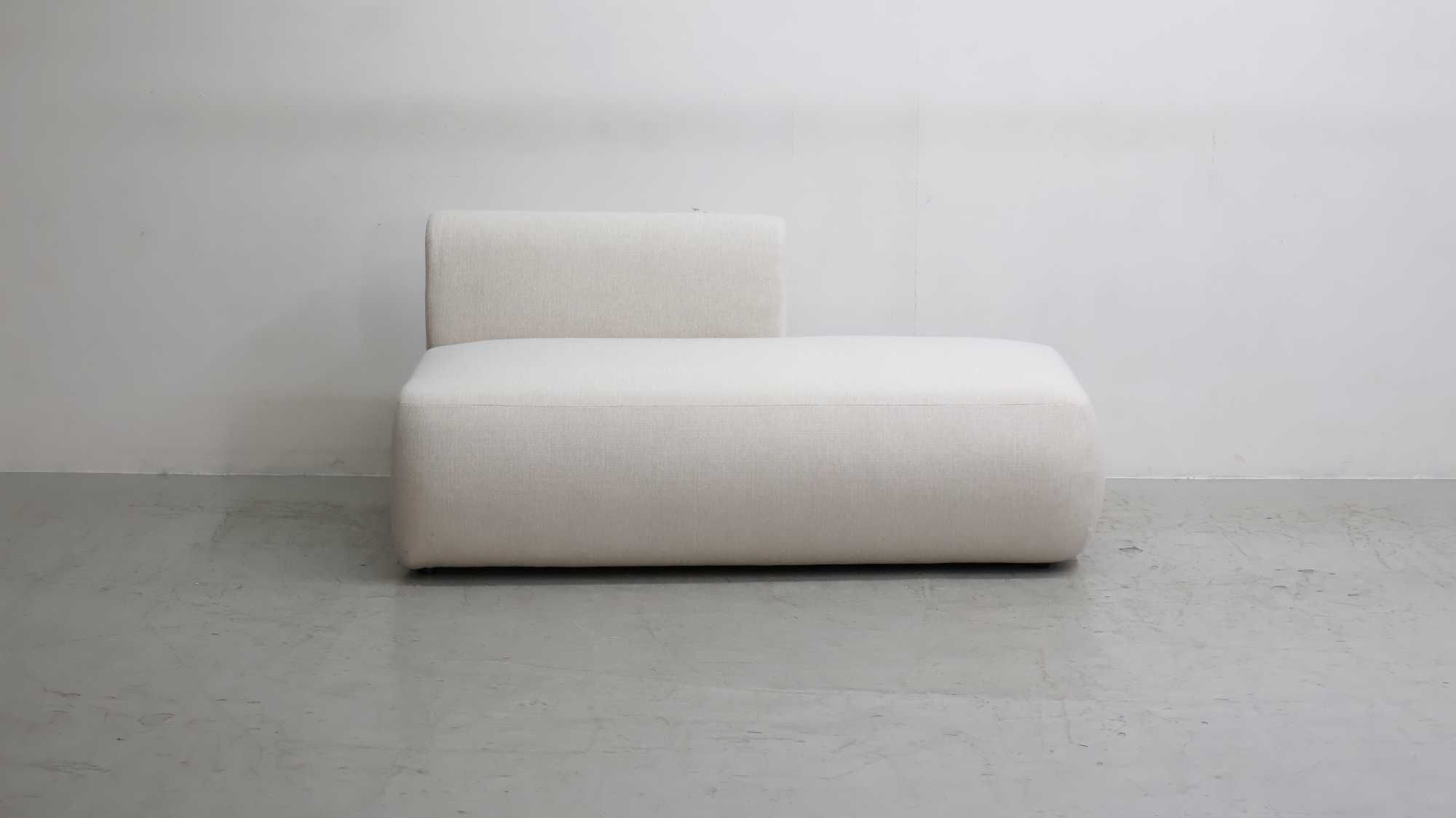 Sub Szezląg NOWA SOFA 3 os. KANAPA tkanina obły kształt Sofia Westwing