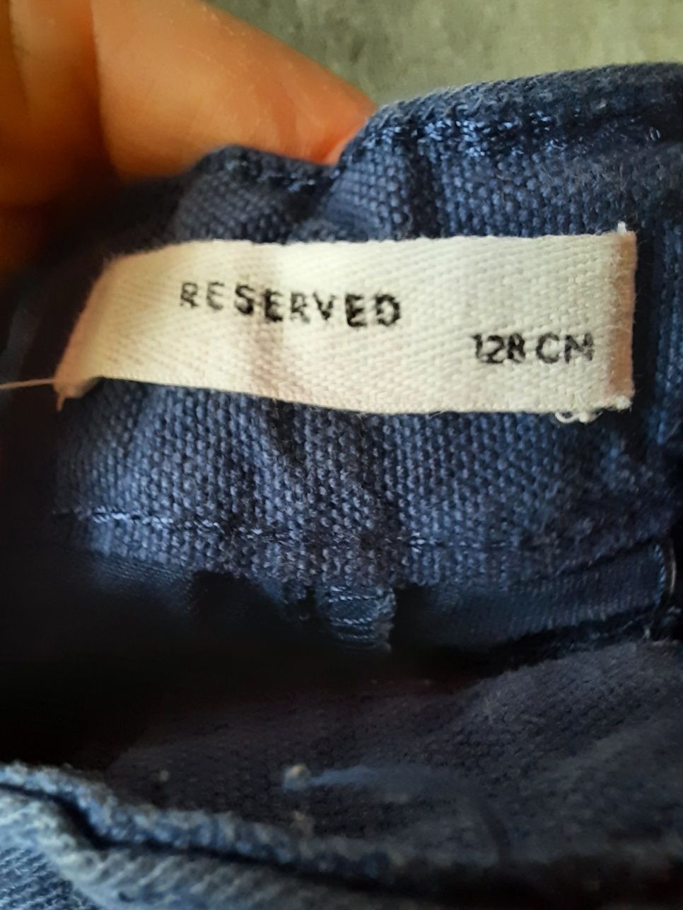 Spodnie Reserved r. 128