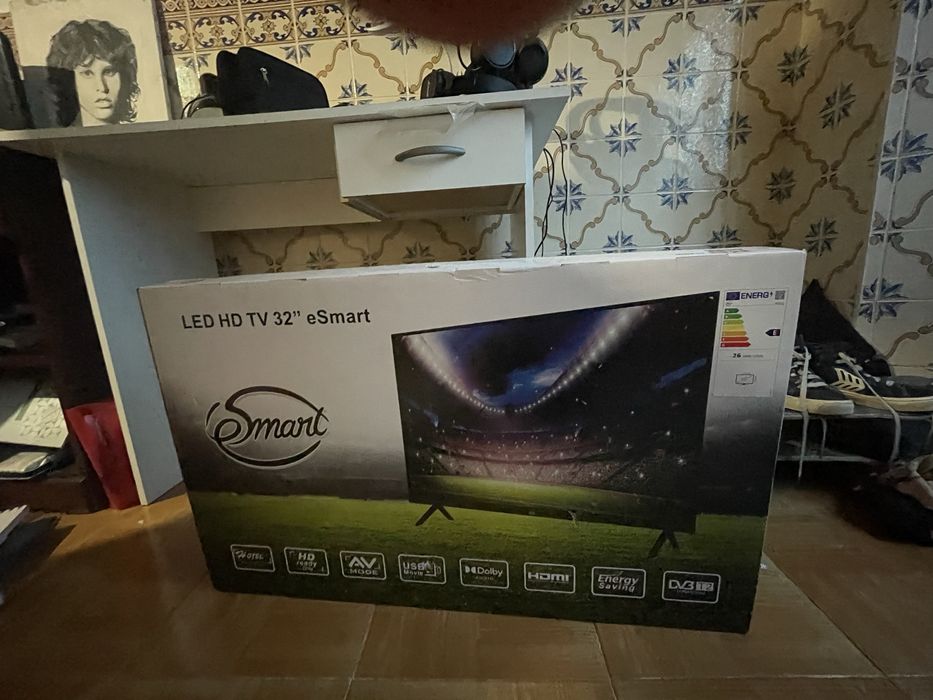 Led hd tv 32 polegadas esmart