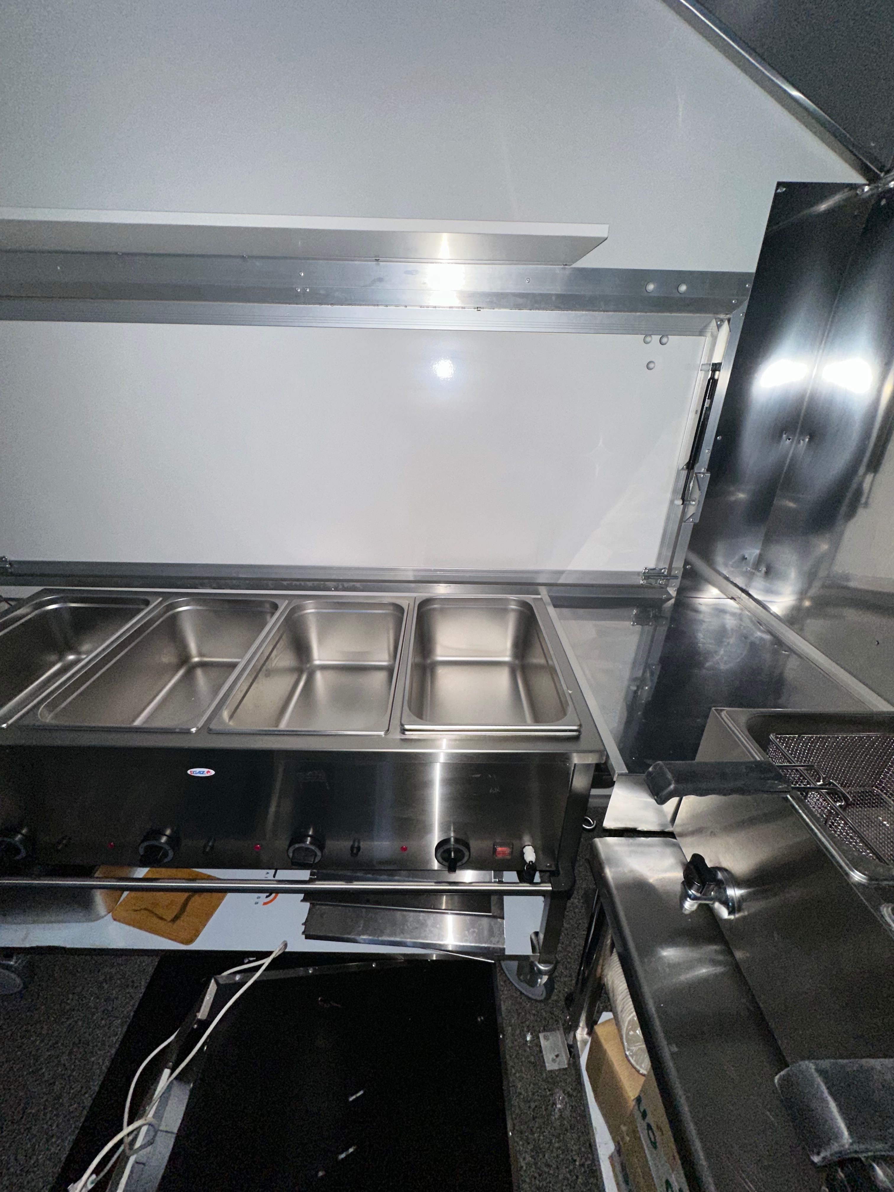 Przyczepa gastronomiczna Randob 2700 , R11 AB2 Bodnar, rok 2022