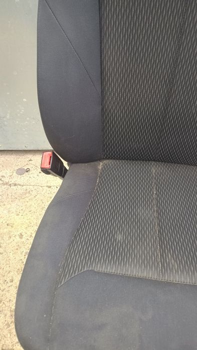 BMW F30 fotel przód lewy Anglik uk materiał welur