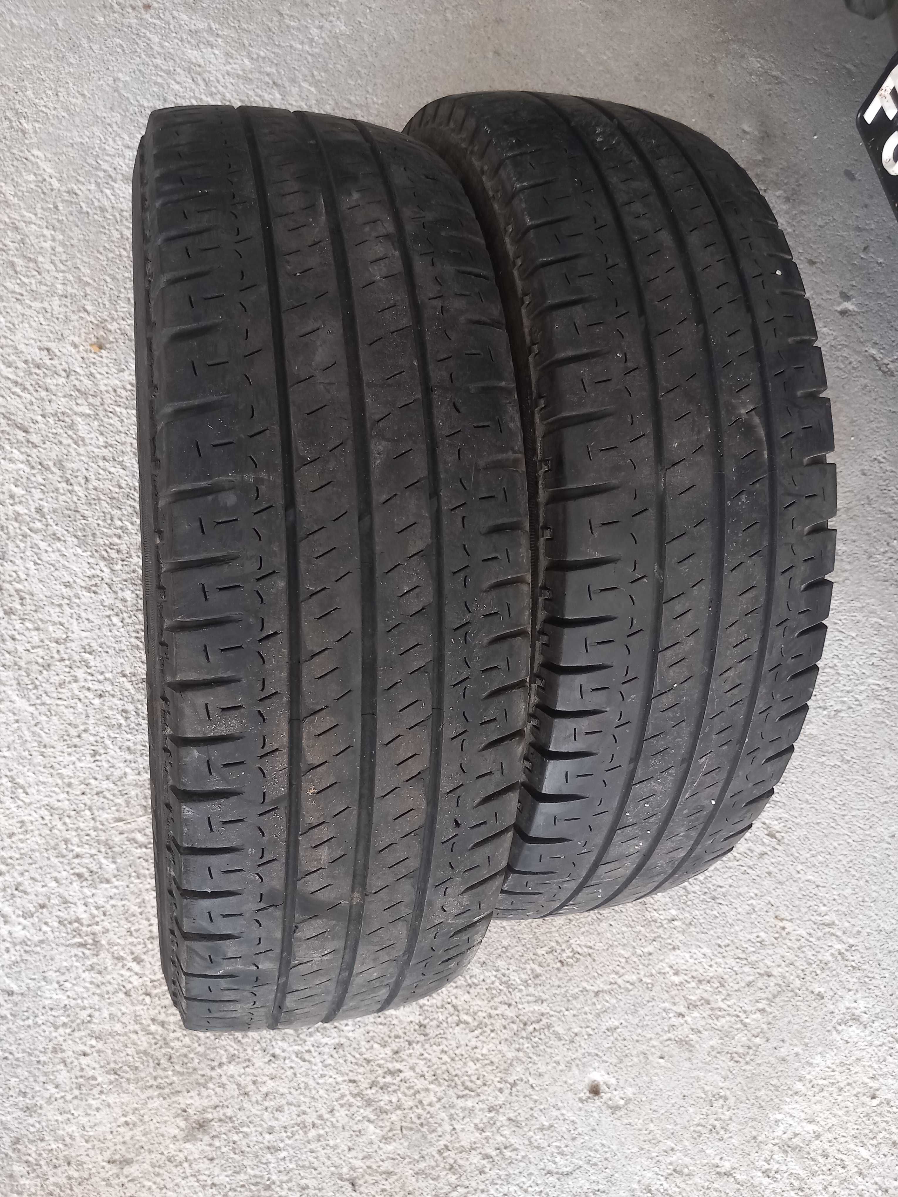 4 Pneus 195/65R16 C Michelin e Uniroyal