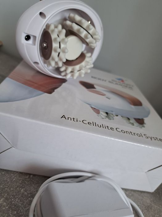 Продам антицилюлітний масажер.
