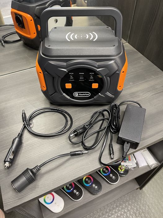 Портативна зарядна станція FlashFish (A301) 80000mAh 320W