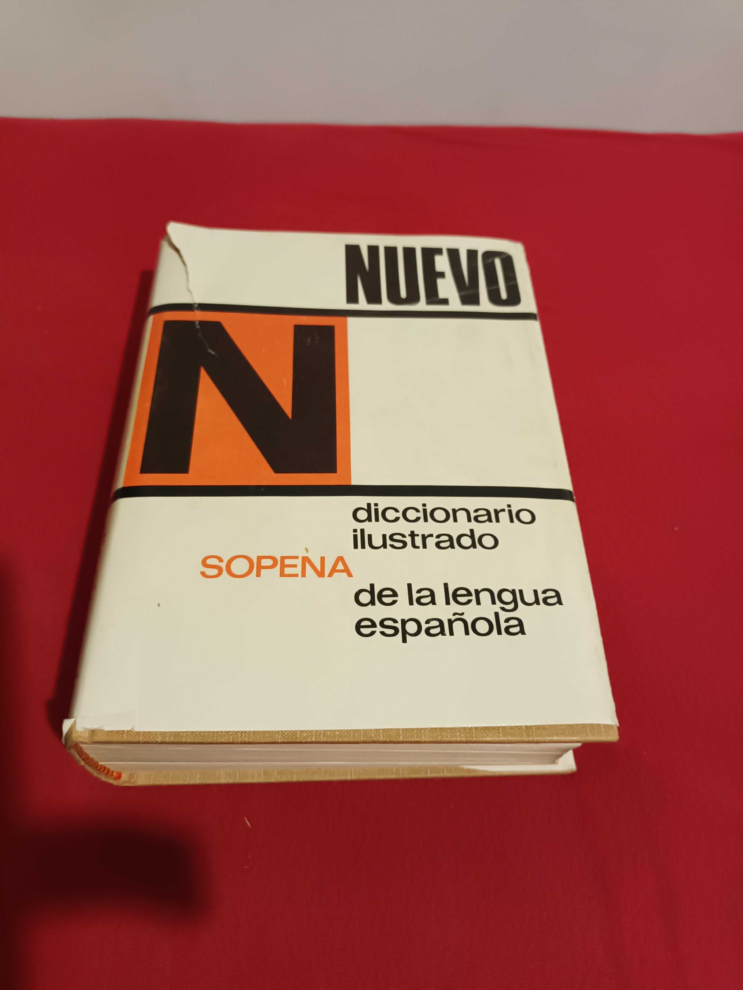 Obrazkowy słownik języka hiszpańskiego