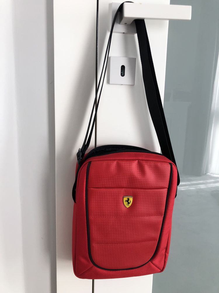 Torba na tablet Scuderia Ferrari