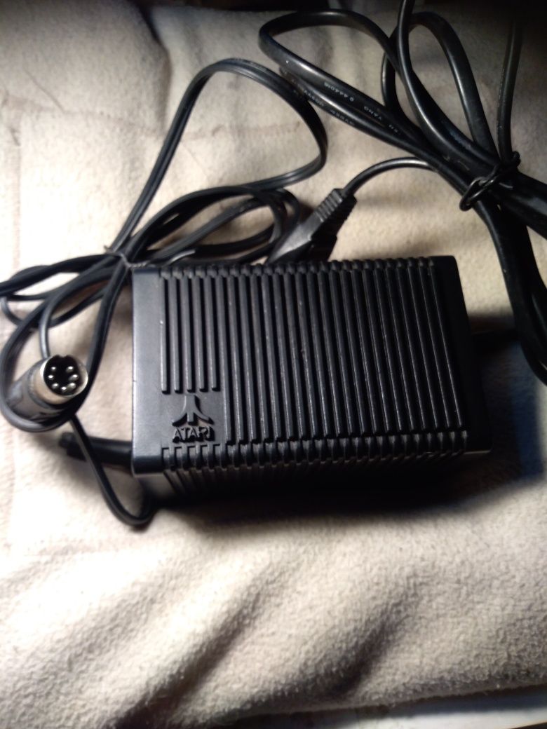 Zasilacz Atari 5V/1A model ps35