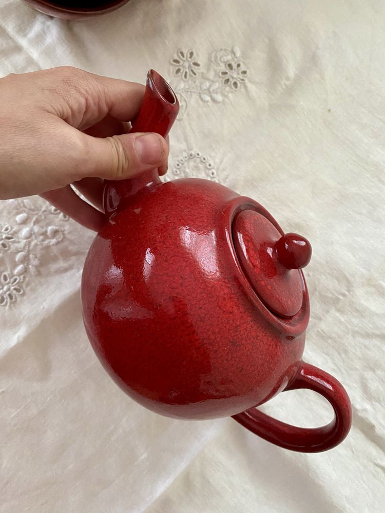 Conjunto de chá vermelho