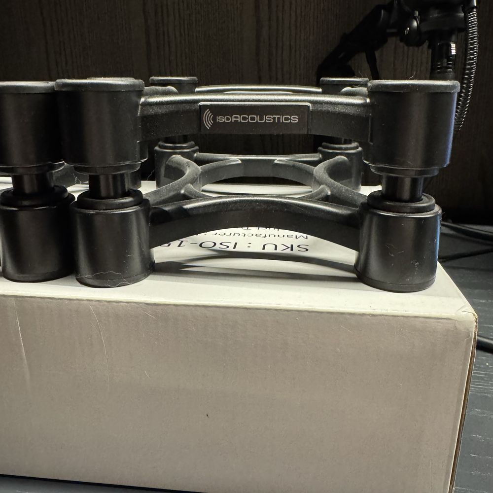 IsoAcoustics ISO-155