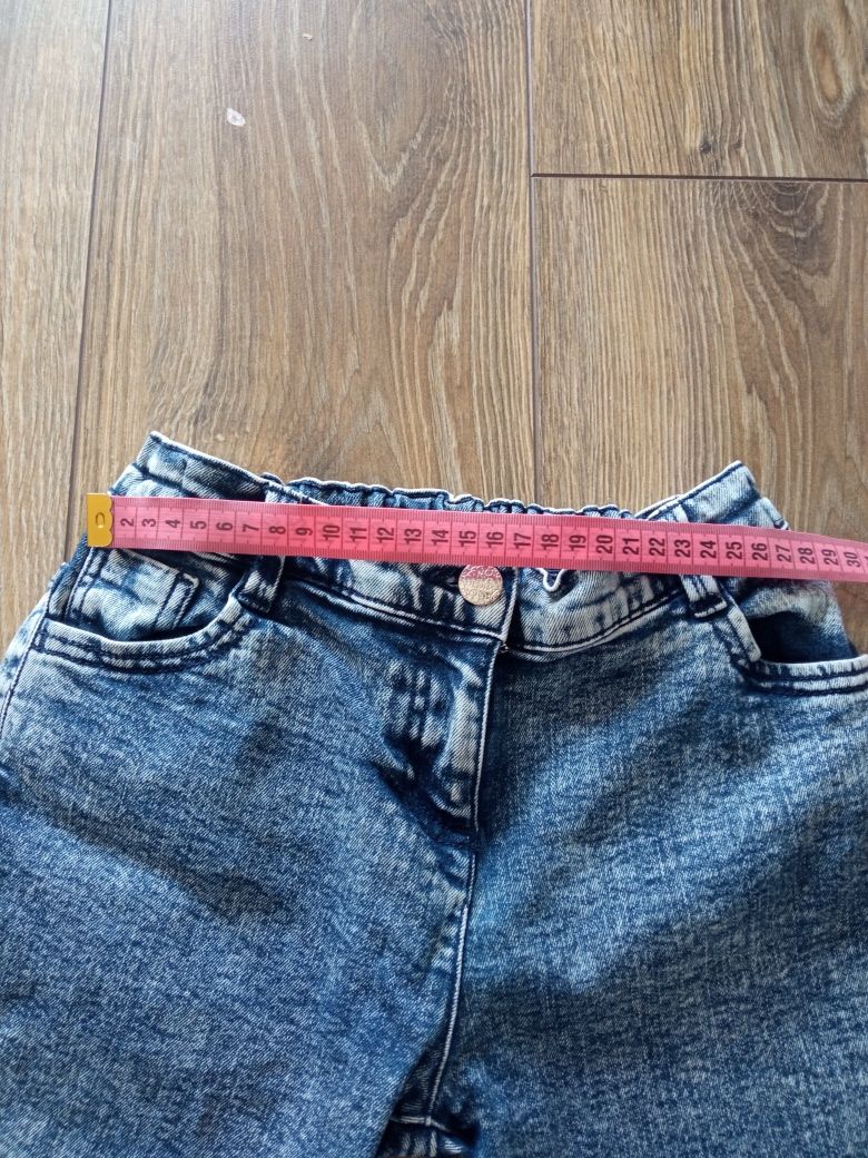 Spodnie jeansy marmurkowe F&F 134