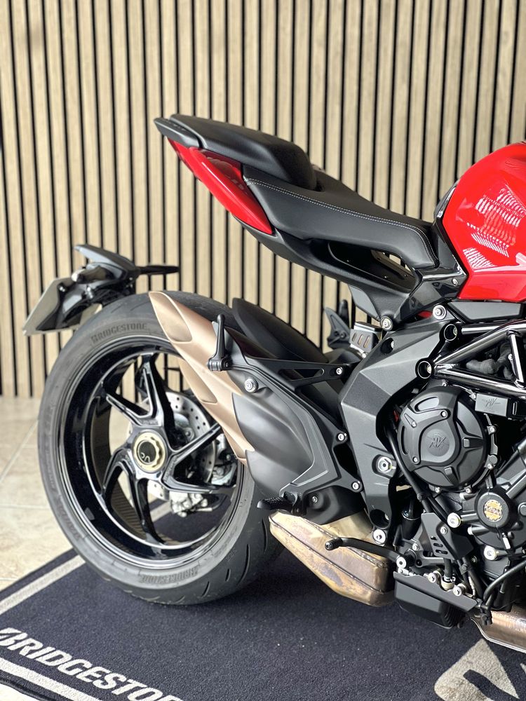 MV Agusta Brutale