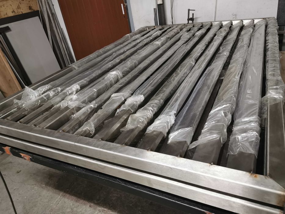 Brama dwuskrzydłowa i furtka nierdzewna