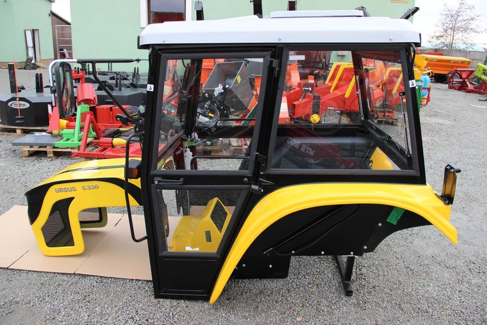 Kabina C330 maska C- 330 Naglak zestaw żółty kabiny maska