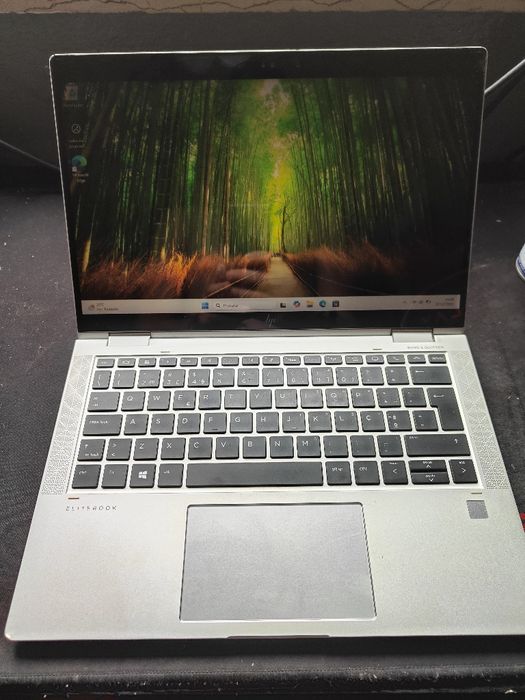 Portátil HP EliteBook x360. 1040 G4 14" táctil i7 8th 8GB RAM 256GB M2