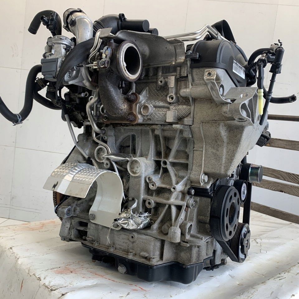 Silnik kompletny z osprzętem czca VW Passat B8 3G 1.4tsi Czc…