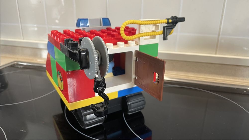 Podstawa koparki gąsienice Mega Bloks jak Lego Duplo
