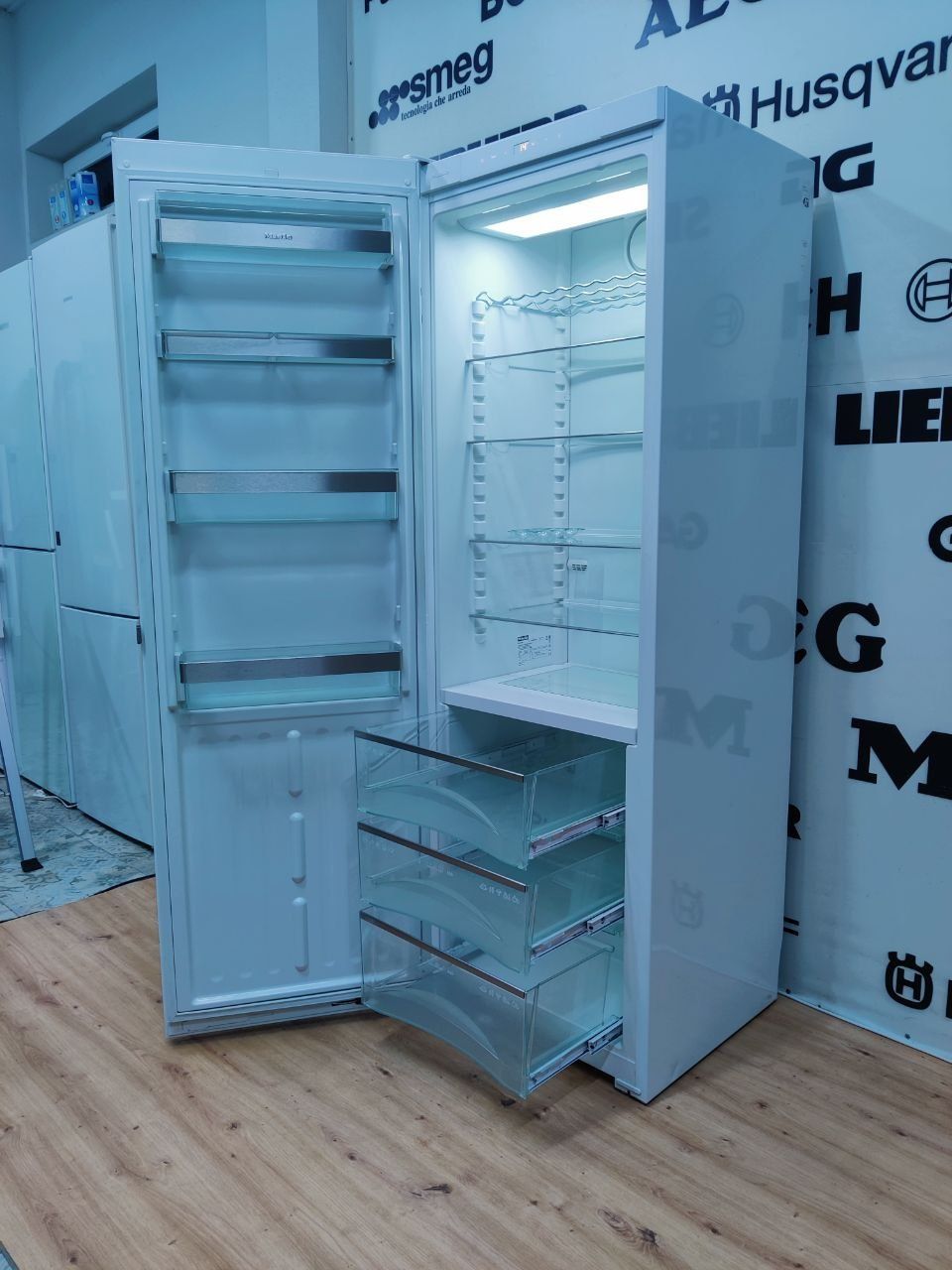 Однокамерний Великий холодильник Miele™K14827SD PREMIUM. Germany