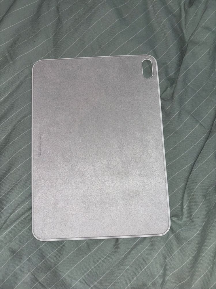 Etui na iPad APPLE Magic Keyboard Folio Biały Klawiatura