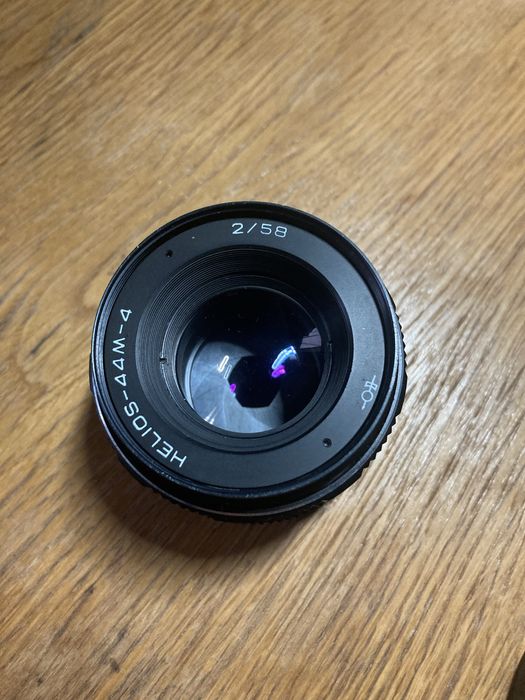 Обʼєктив Геліос Helios 44M-4 з ефектом перевернутої лінзи