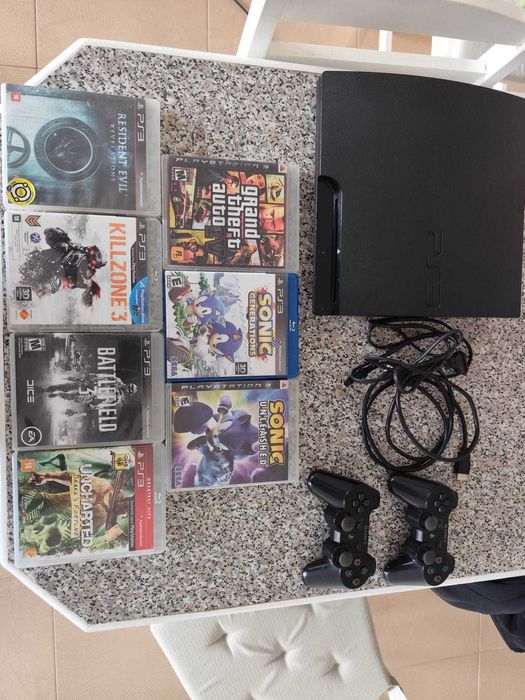 PS2 e PS3 Slim com comandos e jogos