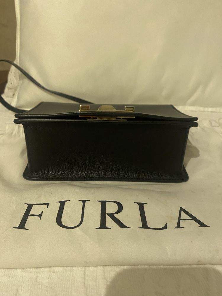 Mala ombro Furla Mini Mimi Crossbody, preta