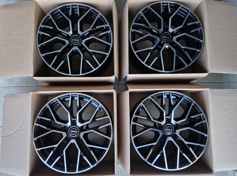 Alufelgi 17 5x120 Opel Insignia A Czarne + CNC Nowe ! 422#