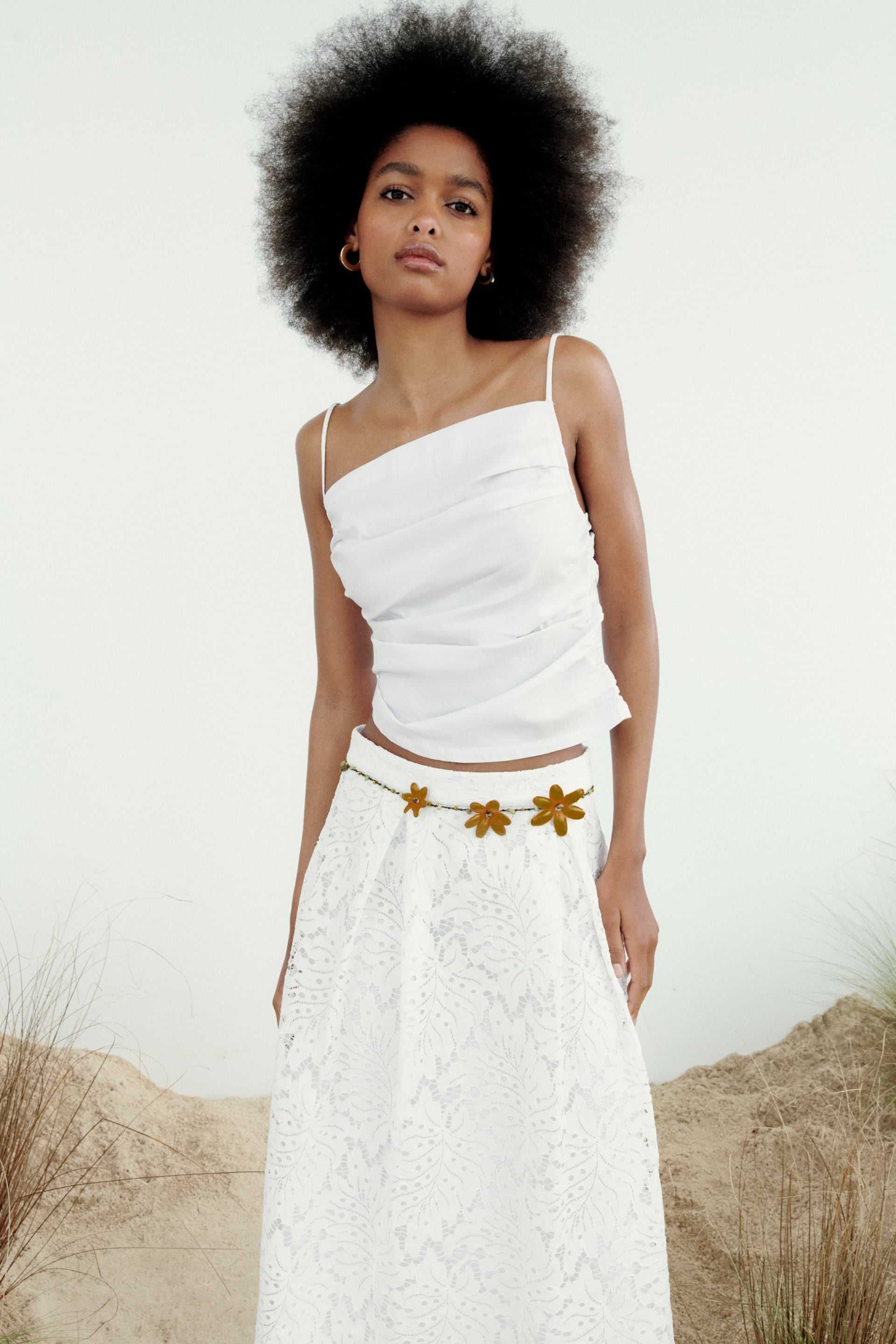 Spódnica Zara rozmiar M nowa z metką biała z ażurowym haftem