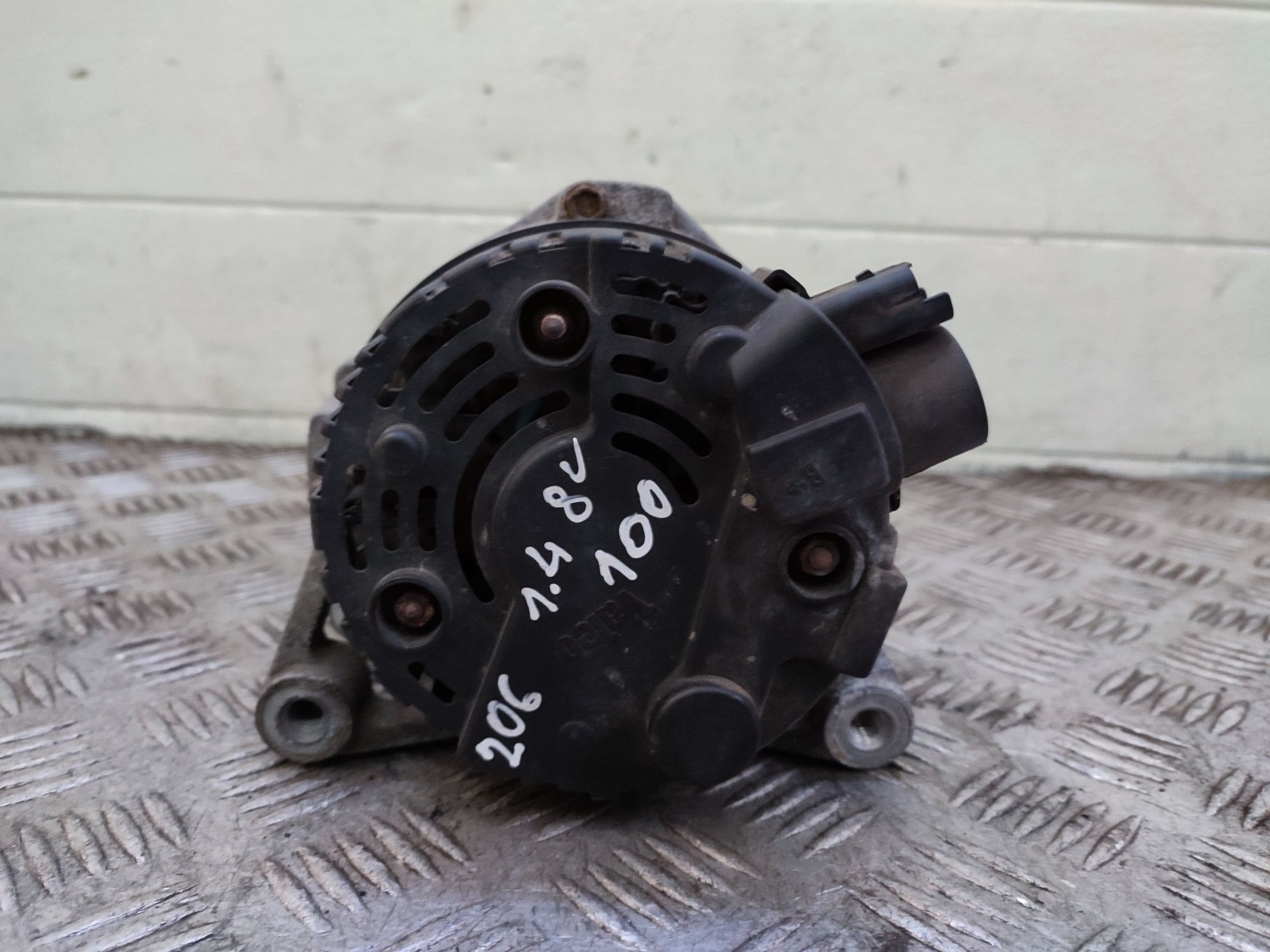 Peugeot 206 1.4 8V alternator