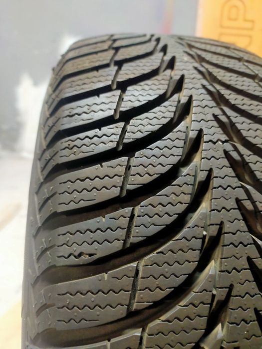 Зимова гума  Goodyear UltraGrip Ice+ 205/55 R16 91T (ціна за 1шт)