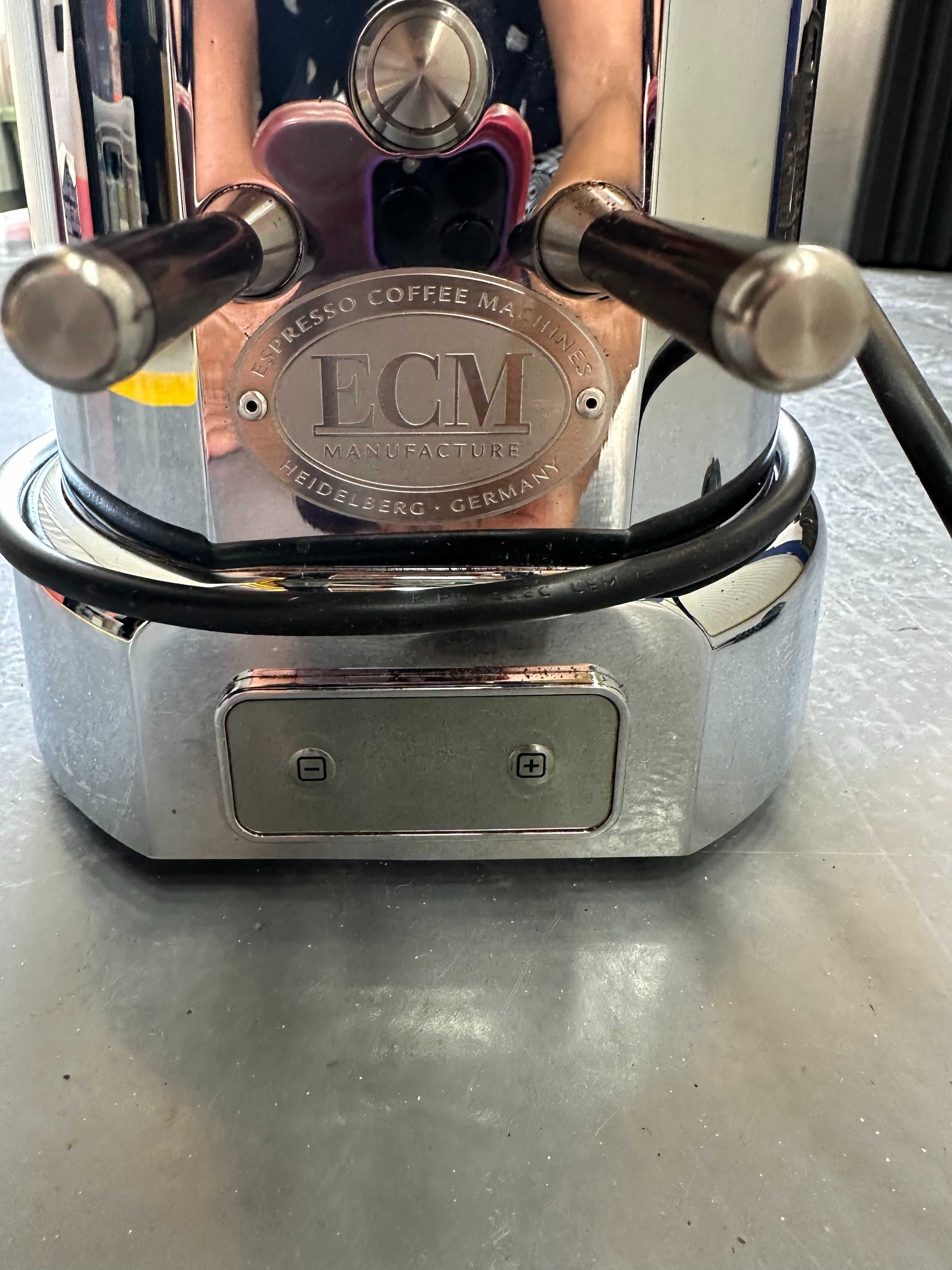 ECM Espresso Machine Classica PID & Coffee Grinder V-TITAN 64