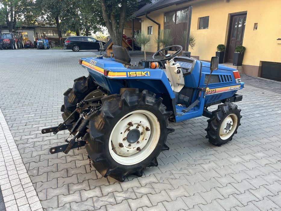 Traktorek iseki tu200 20 km 4x4 ladne opony walek wom silnik 3 cylindr