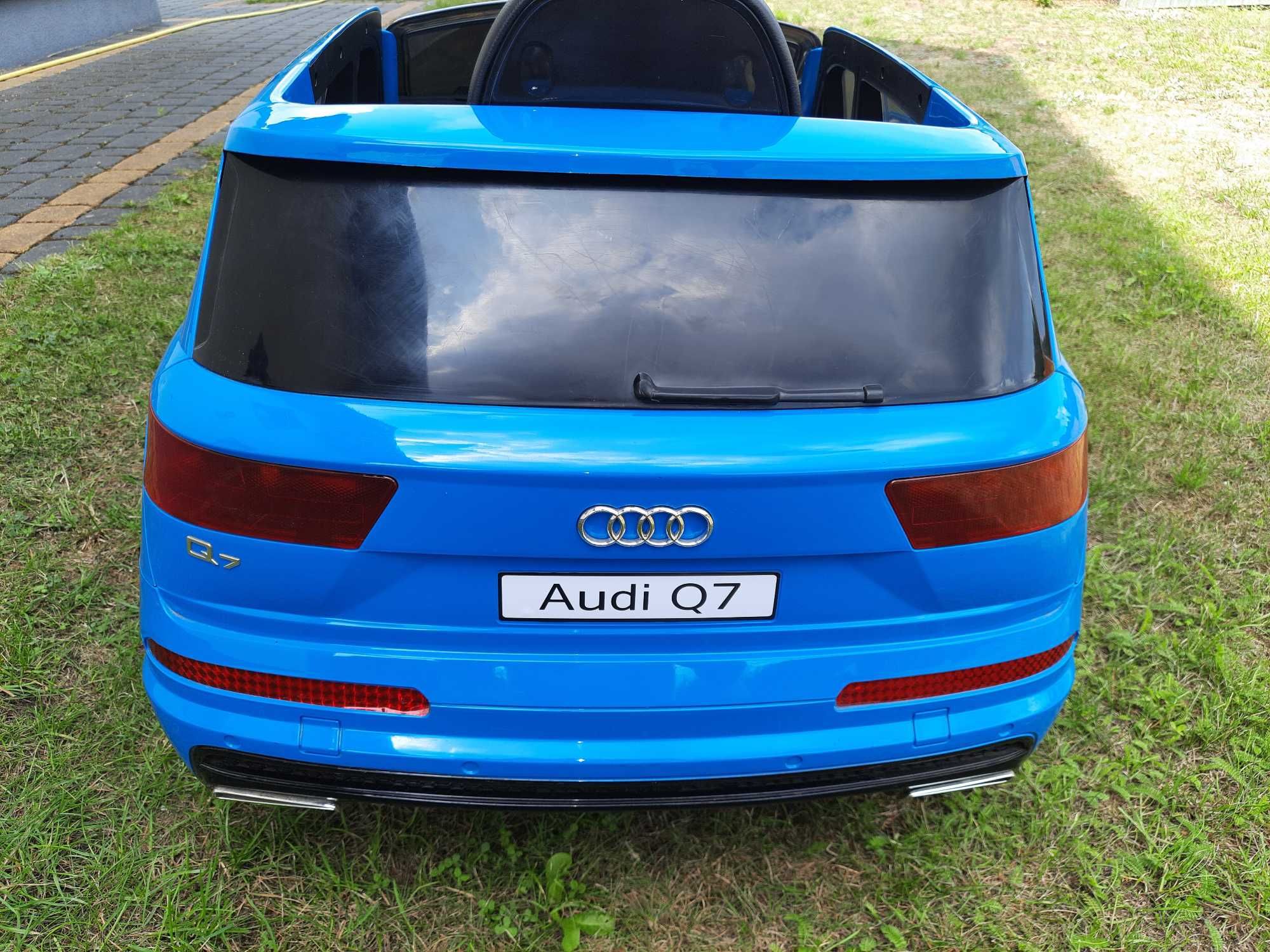 Auto na akumulator Audi Q7 niebieskie