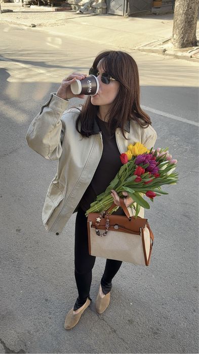 Стильна та трендова Куртка робочого Pull&bear