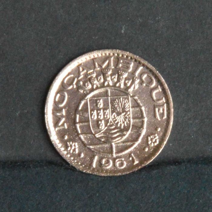 Moçambique 20 centavos 1961 - olx X10410
