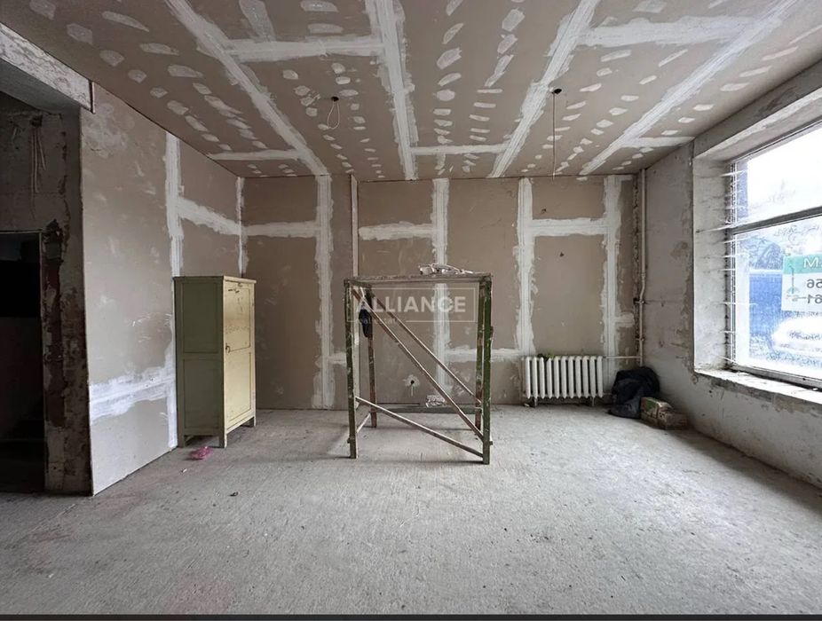 Фасадне приміщення центр міста, вул. Бельведерська