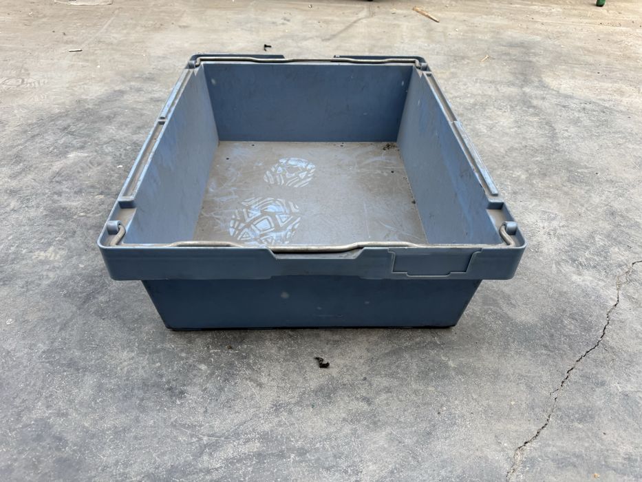 Pojemnik plastikowy, box, skrzynka, kasta