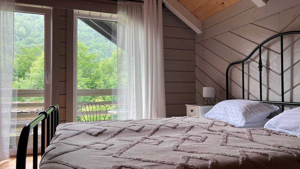 відпочинок в Карпатах НОВІ СКАНДИНАВСЬКІ АПАРТАМЕНТИ біля річки та ГІР