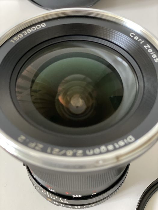 Zeiss zf.2 21mm f2.8 Nikon F