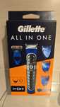 Gillette Styler All In One maszynka do golenia z trymerem