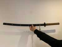 Réplica de espada oriental