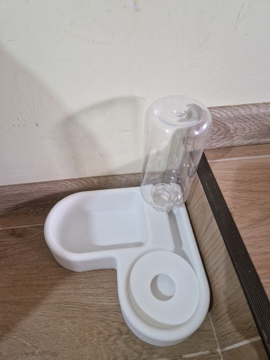 Миска поилка для котов, маленьких собак