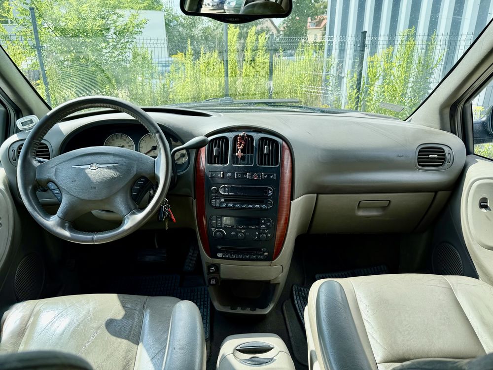 Chrysler Grand Voyager 3.3 * Automat * LPG * 4x4 * 2006 * Klima
