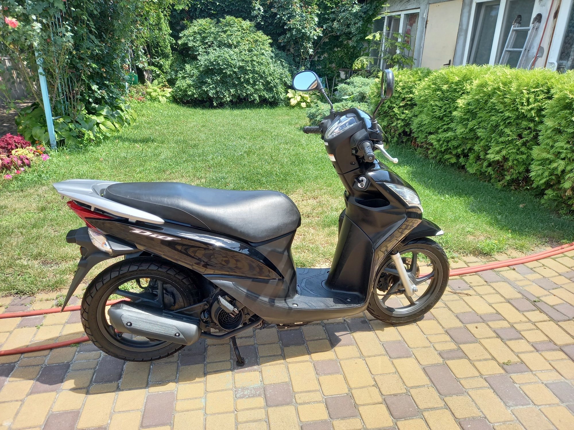 Скутер Honda DIO JF31 110 cc контейнер