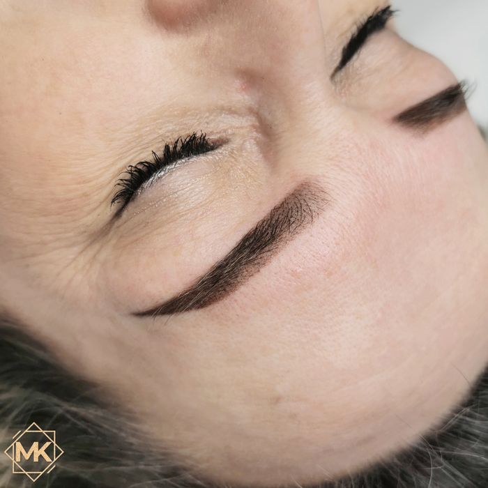 Makijaż permanentny brwi, makijaż permanentny ust, brwi ombre, usta