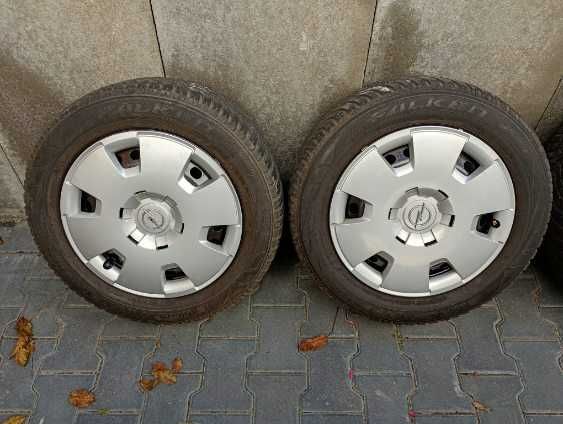 Opony zimowe z felgami 215x55xR16