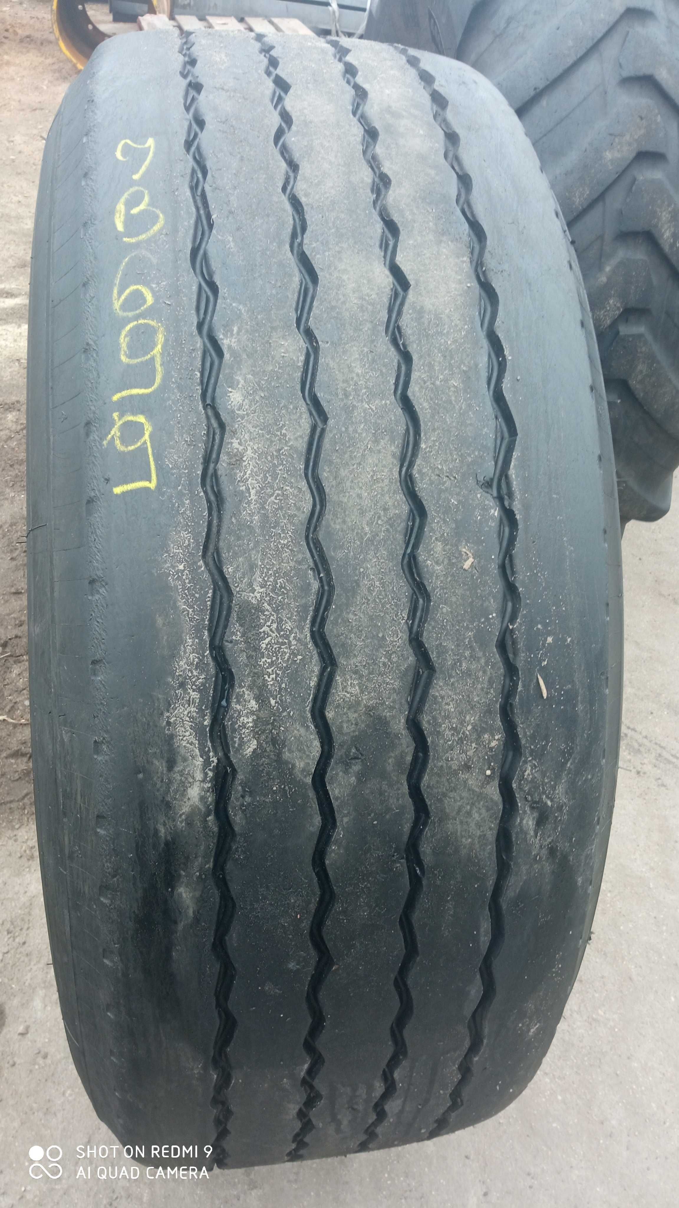 425/65R22,5 Michelin XTE2 JB699